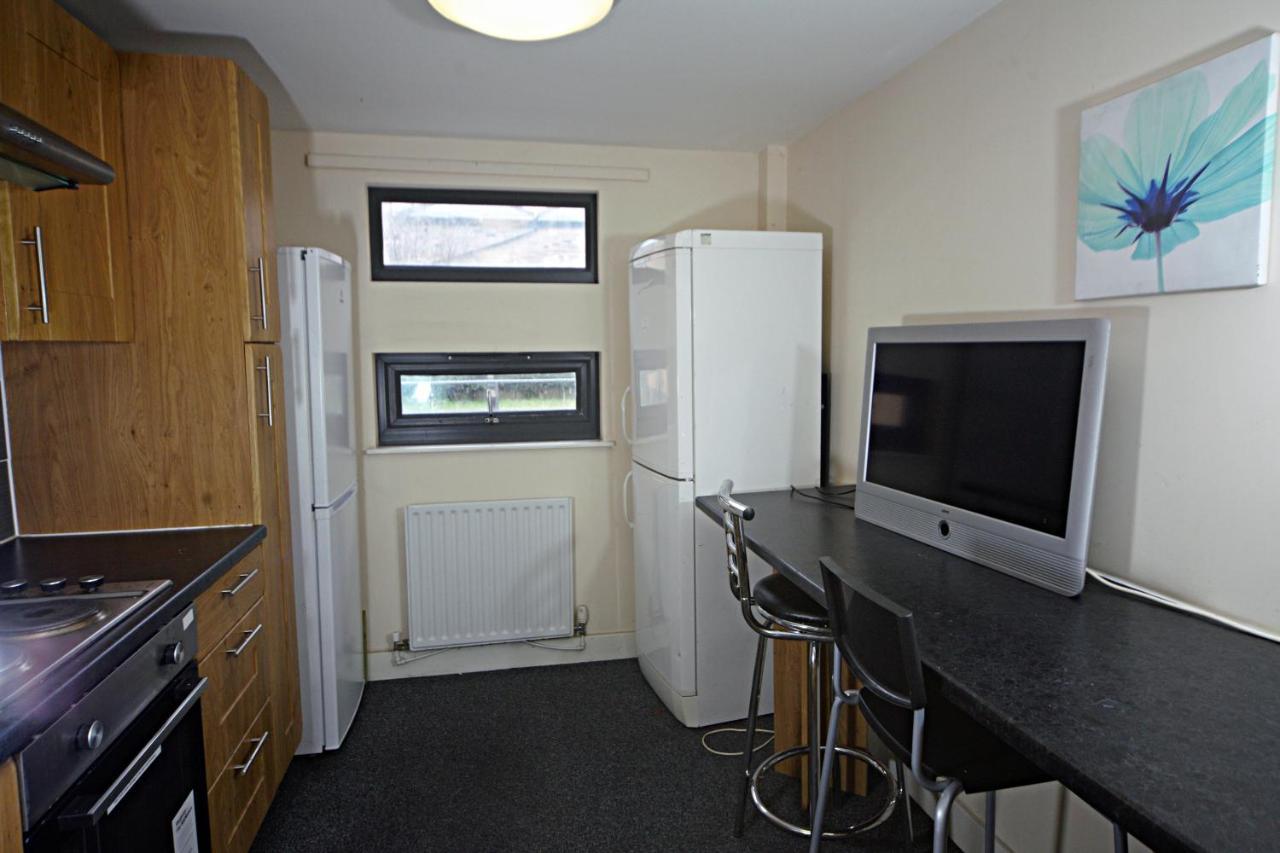 Trigg Hall Bradford  Extérieur photo